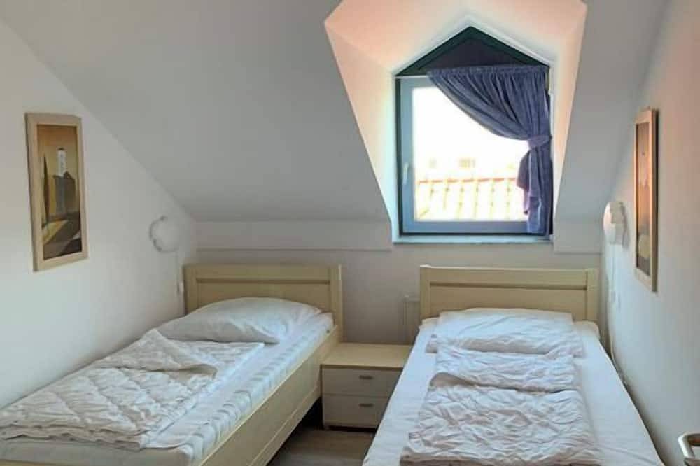 Ganze Wohnung, Inselblume 33 - Ferienwohnung im Turm der Strandburg in Ostfehmarn, Fehmarn