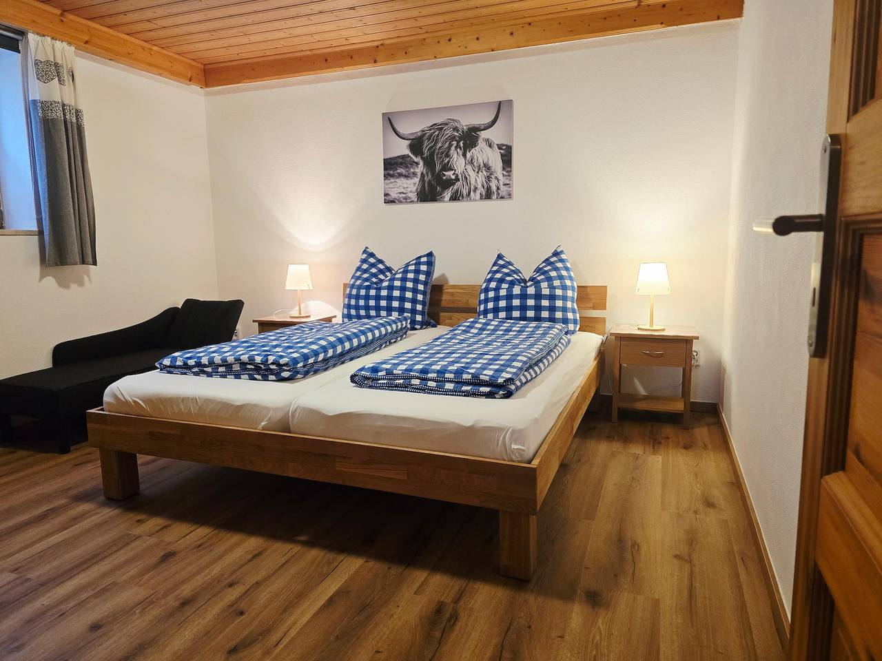 Bauernhof Nißl - Rote Wohnung in Neunburg vorm Wald, Naturpark Oberpfälzer Wald