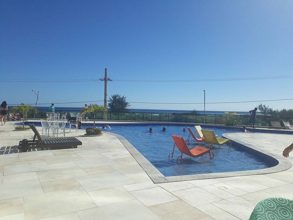 Ganze Wohnung, Le Bon Vivant Eigentumswohnung. Toller Strand. Wohnung mit 2 Zimmern. in Praia do Forno, Rio de Janeiro (Bundesstaat)