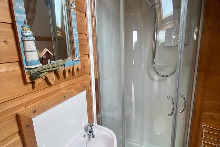 Secluded Cabin on the Banffshire Coast in Crovie, Aberdeenshire