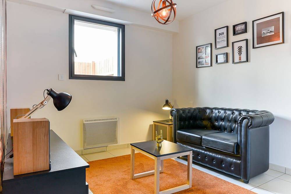 Apartamento entero, Historic center of Clisson with indoor spa in Clisson, Nantes region