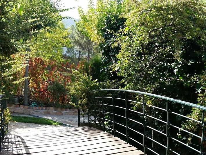 Albergue para 4 personas, con jacuzzi además de jardín y piscina, Se admiten mascotas en Sierra de Segura - 2