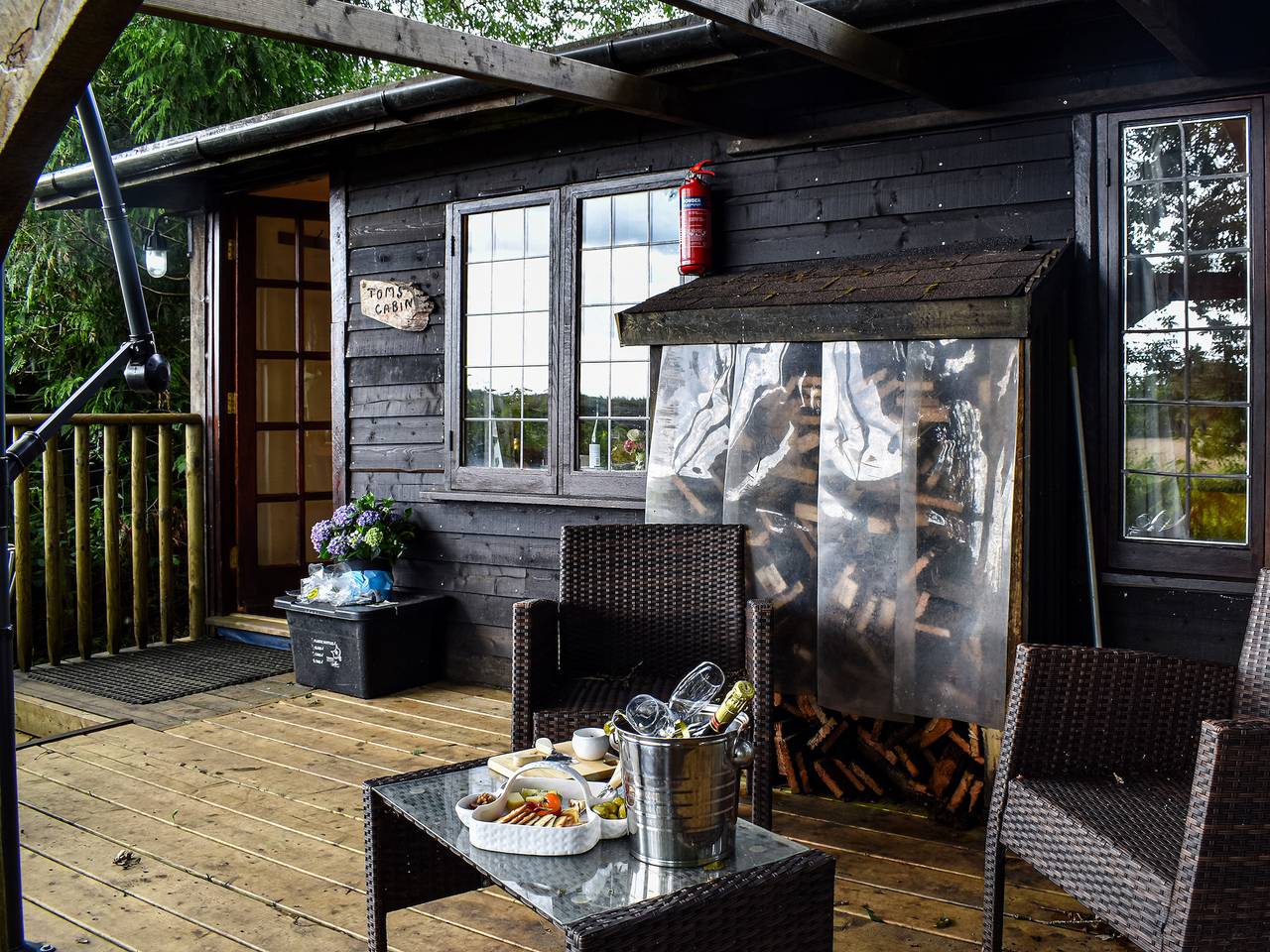 Toms Cabin - Uk35173 in Elmsted, Kent