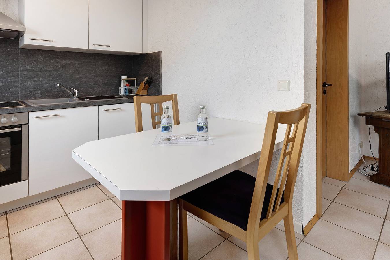 Estudio entero, Apartamento estudio 'Ferienwohnung Im Bohrer' con terraza, jardín compartido y Wi-Fi in Donaueschingen, Selva Negra Central