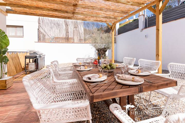 Chalet para 12 personas, con jardín en Garraf - 2