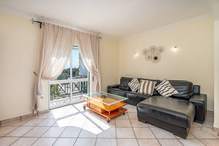 Entire apartment, Bemposta Apartment – Tranquility Between Portimão and Alvor in Portimão, Faro District