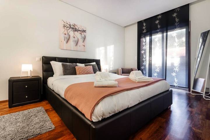 Gîte pour 4 personnes, avec piscine ainsi que vue et jardin dans Viana do Castelo - 2