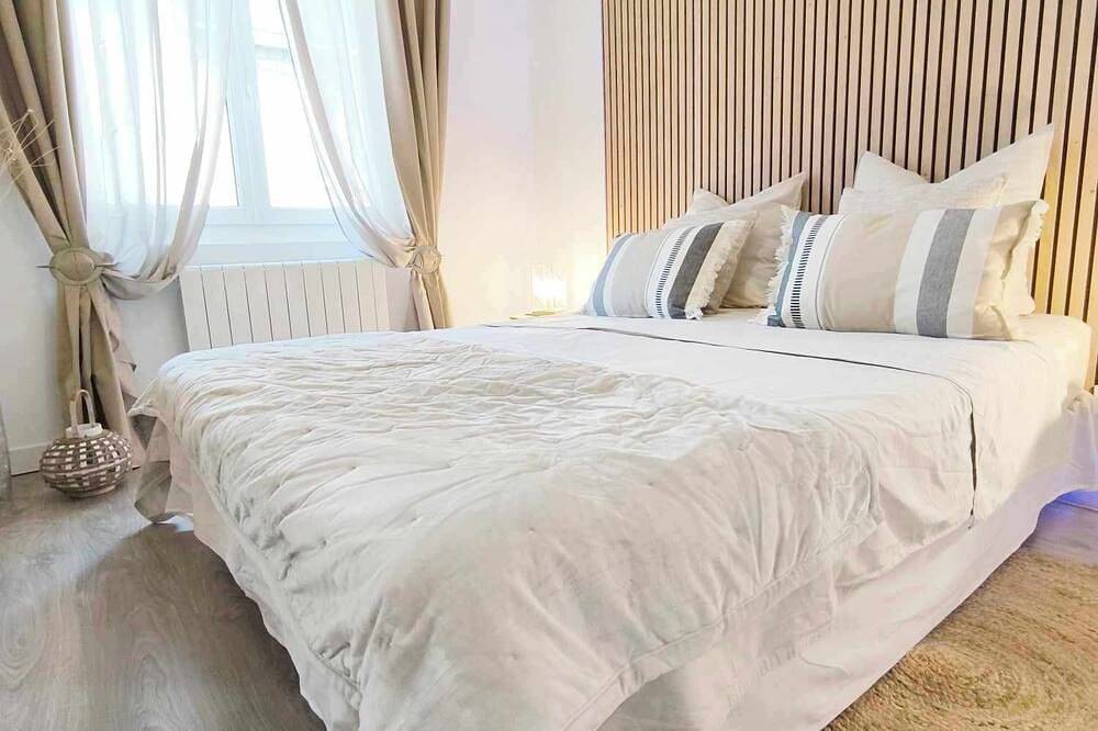 Ganze Wohnung, ☺☺ Gîte 4p Charleville Méziezres ☺☺ in Charleville-Mézières, Ardennen