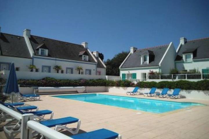 Maison de vacances pour 4 personnes, avec piscine ainsi que terrasse et jardin, animaux acceptés dans le Morbihan