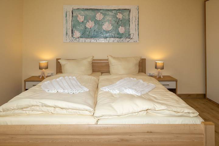 Ferienwohnung für 4 Personen, mit Terrasse und Garten - 1
