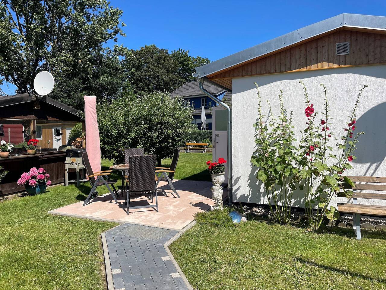 Ganze Ferienwohnung, Deb 017 Bungalow mit Gartenterrasse in Altefähr in Altefähr, Stralsund Umland