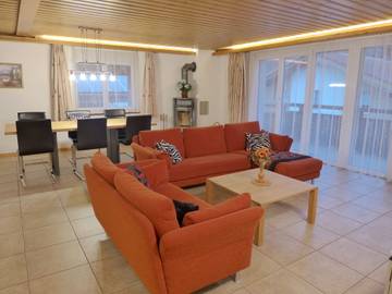 Vacation Rental for 6 Guests in Wilderswil, Lake Thun, Picture 1