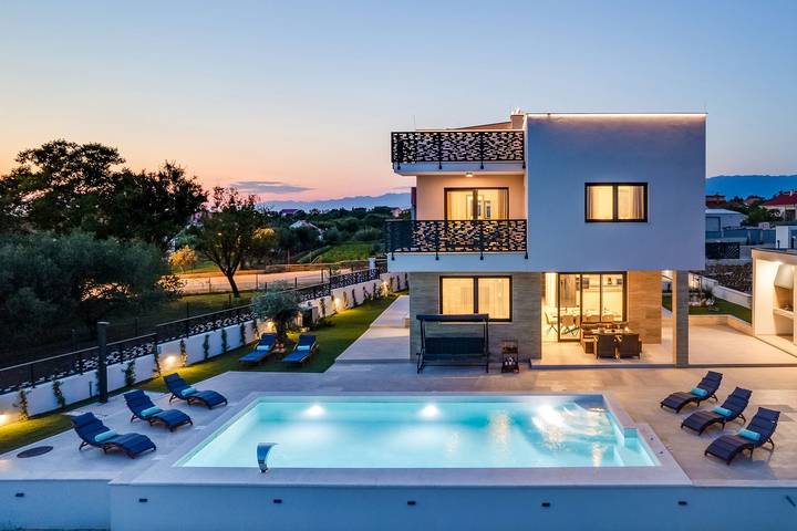 Ferienhaus für 8 Personen, mit Garten und Terrasse, mit Haustier