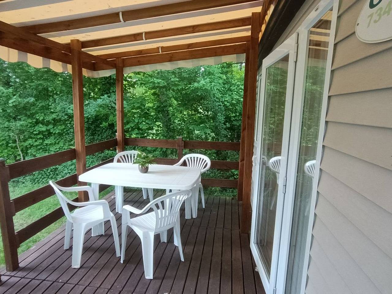 Casa móvil con terraza en Mauléon-Licharre in Gotein-Libarrenx, Región de Oloron-Sainte-Marie