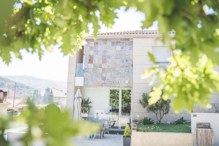 Hôtel pour 4 personnes, avec Terrasse et Vue à Ribeira de Pena