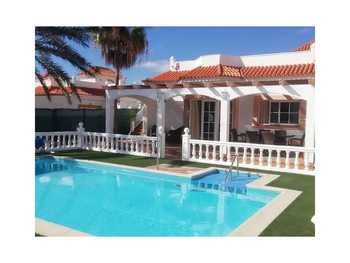 Chalet para 8 personas, con piscina y jardín - 1
