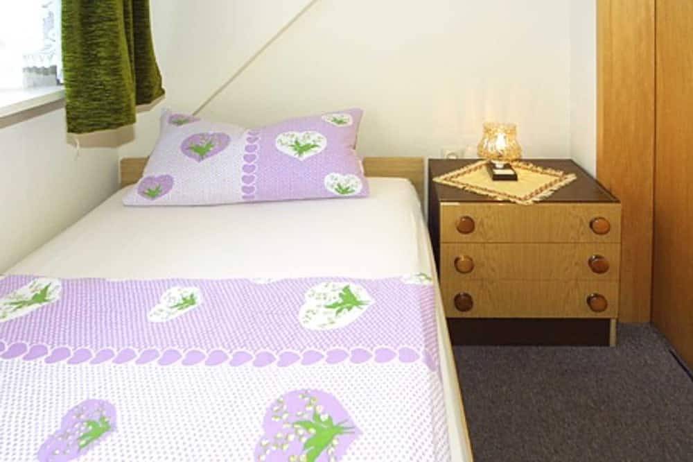 Ganze Wohnung, Ferienwohnung klein - Ferienhaus Zur Schmiede in Dunum in Dunum, Nordseeküste