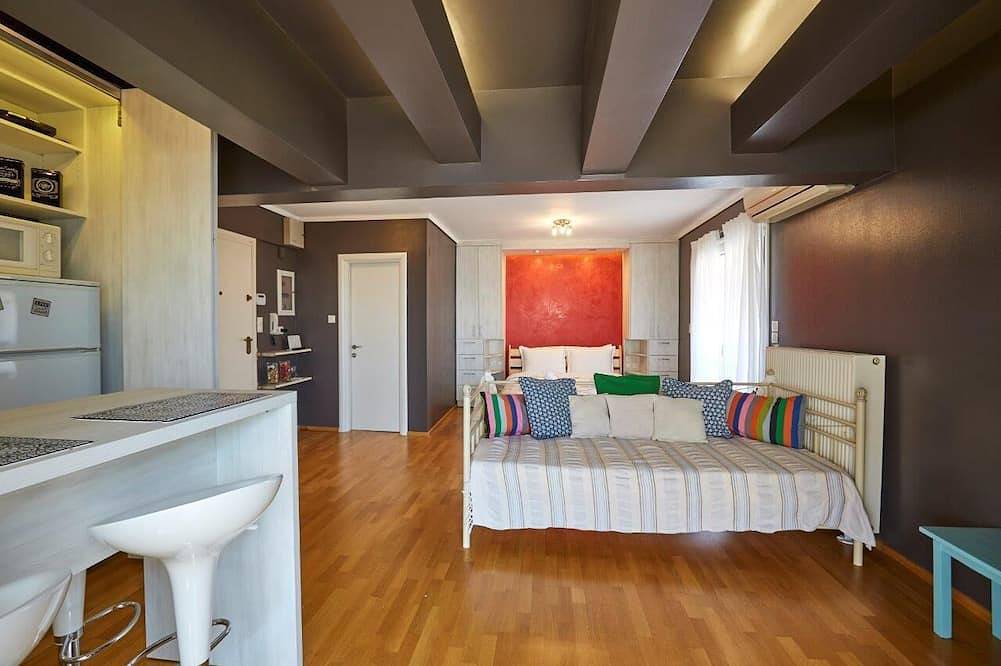Apartamento entero, Loft situado en el centro con una vista impresionante de la ciudad de Tesalónica. in Región de Thessaloniki