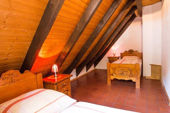 Agriturismo für 7 Personen, mit Garten und Balkon sowie Sauna und Pool, mit Haustier in der Fränkische Schweiz - 3