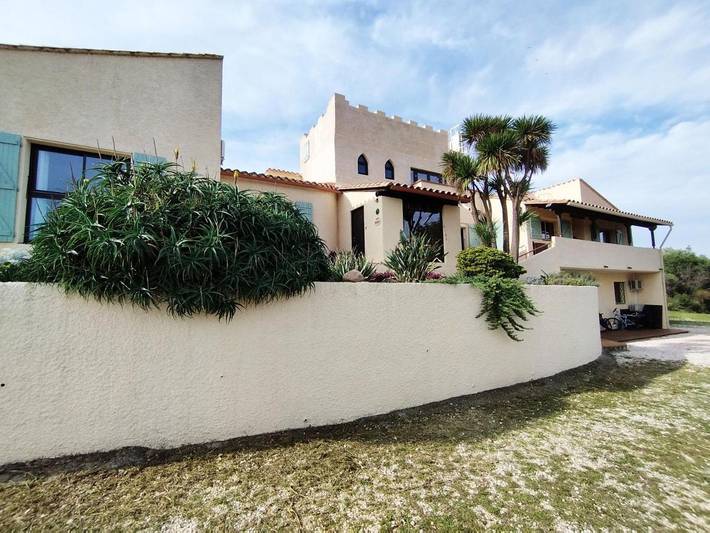 Location de vacances pour 4 personnes, avec piscine ainsi que jacuzzi et jardin, adapté aux familles à Banyuls-dels-Aspres - 4