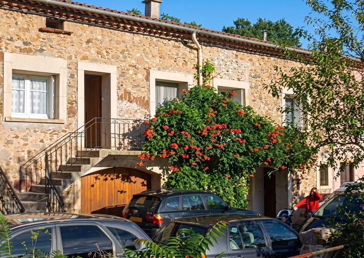 Location de vacances pour 5 personnes, avec Balcon/Terrasse et Terrasse à Lunas