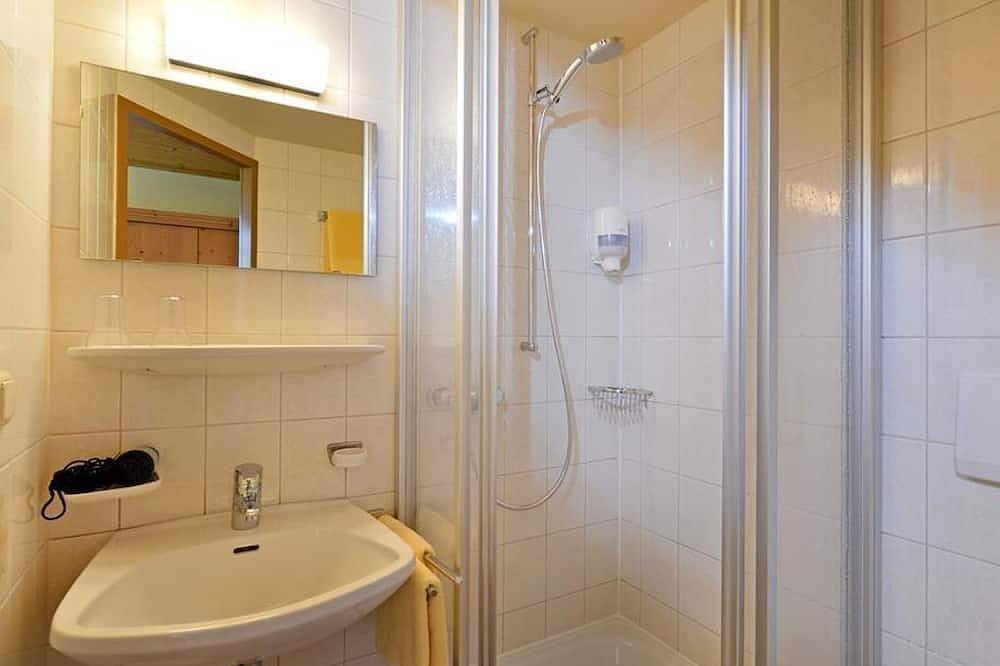 Standard room 3, shower/Wc, from 4 nights half board - Berggasthof Bärnstatt in Scheffau am Wilden Kaiser, Wilder Kaiser