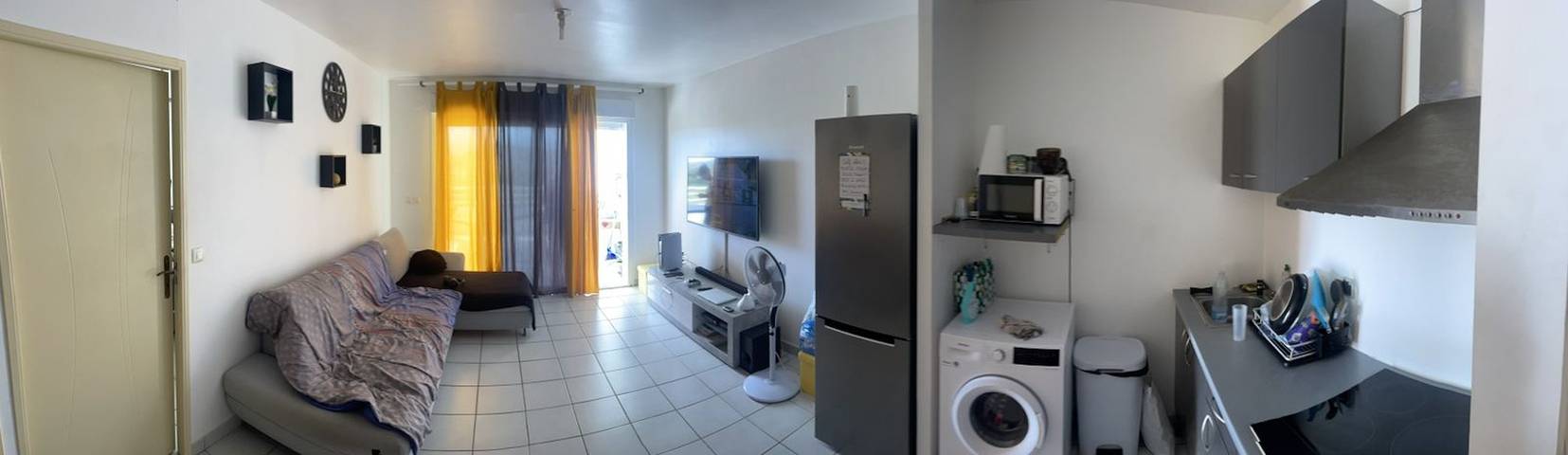 Gîte pour 4 personnes, avec balcon à Rivière-Salée - 2