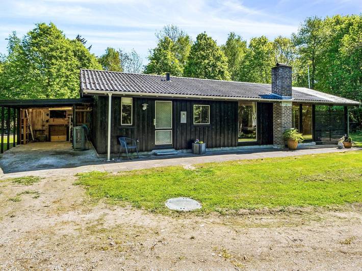 Ferienhaus für 6 Personen, mit Terrasse und Garten, kinderfreundlich in Astrup Vig