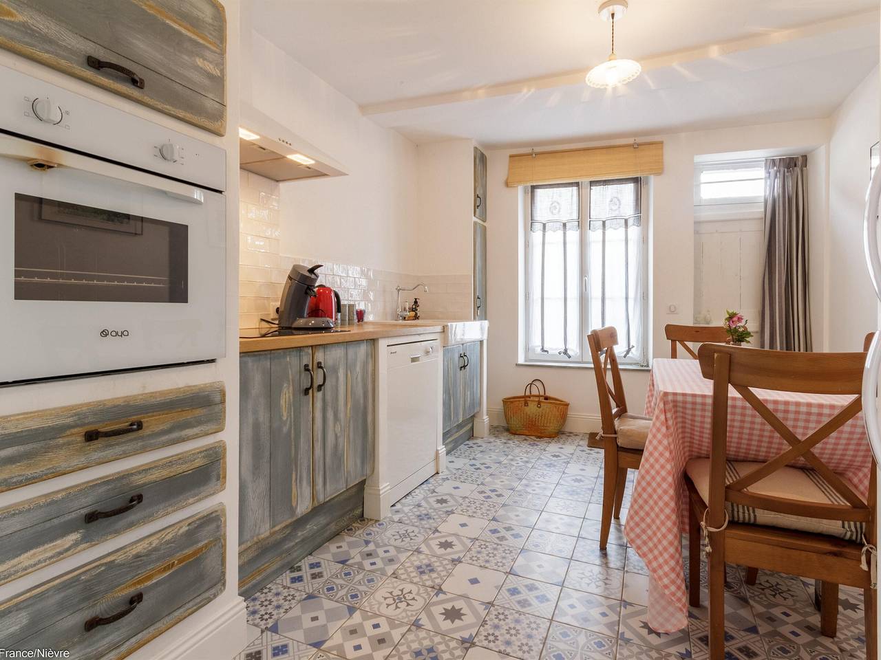 Gemütliches Ferienhaus mit privater Terrasse, Haustiere erlaubt in Cosne-Cours-sur-Loire, Loire-Tal