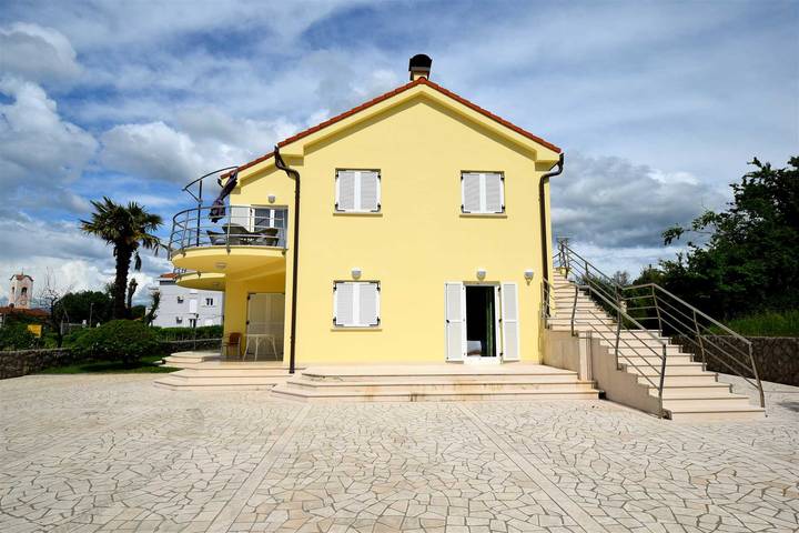 Ferienwohnung für 5 Personen, mit Balkon