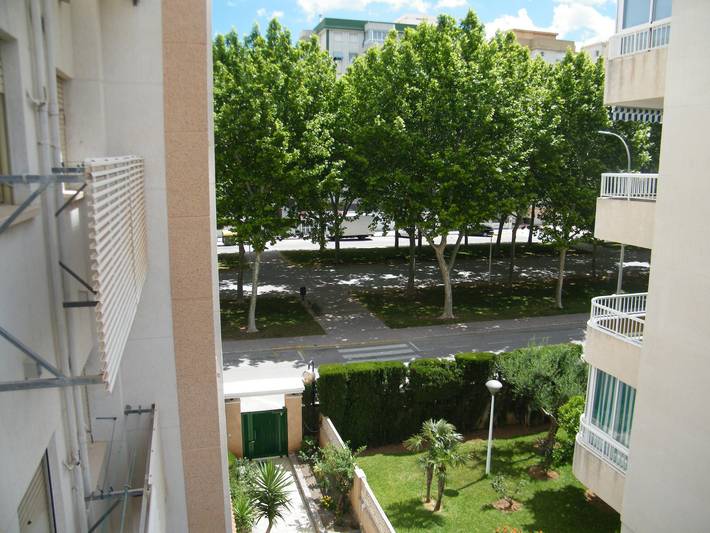 Gîte pour 5 personnes, avec Terrasse ainsi que Piscine et Vue à Gandia - 2