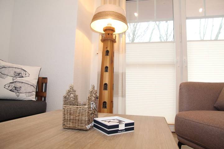 Ferienwohnung für 4 Personen, mit Terrasse und Garten sowie Ausblick in Eilsum - 3