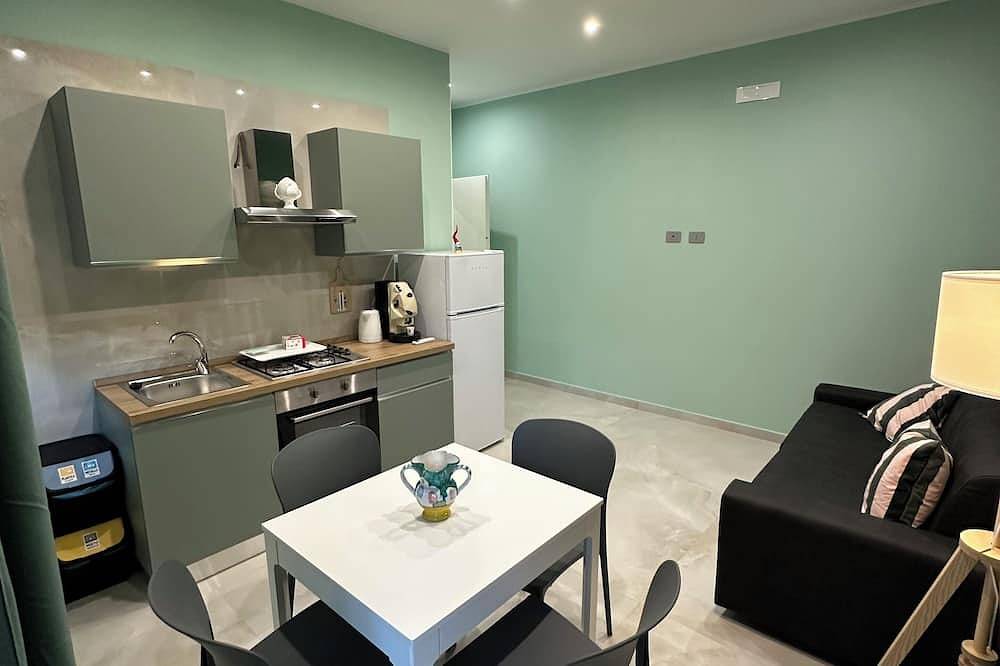 Entire apartment, Vesuvian Dream in Portici, Vesuvio National Park