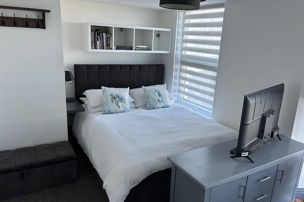 Ganze Wohnung, Cozy 2 Bedroom Retreat with a Sea Views and a Private Indoor Hot Tub. in Botany Bay, Kent