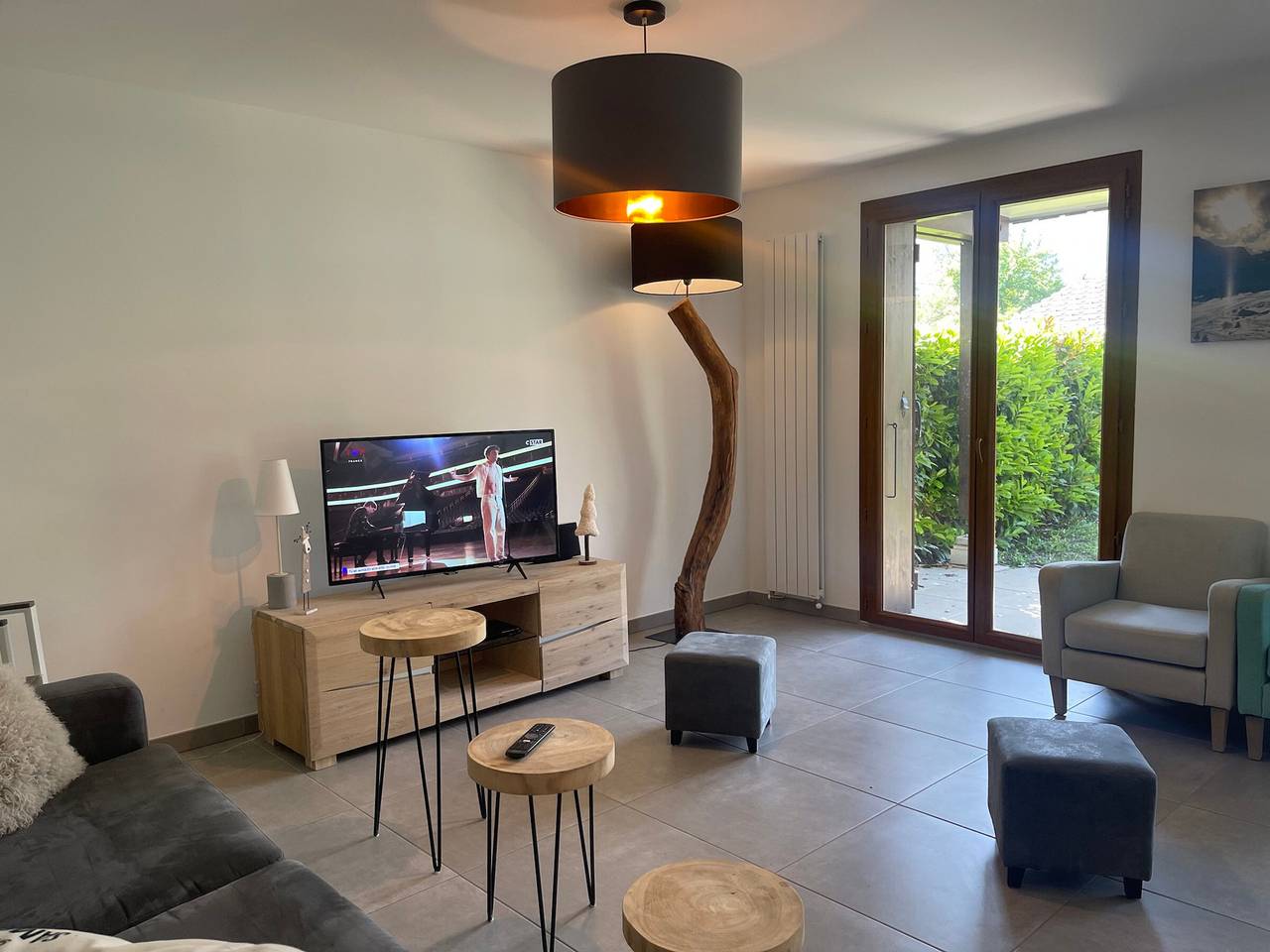 Apartamento entero, Apartamento familiar con terraza y vistas a la montaña cerca del centro in Samoëns, Region Bonneville