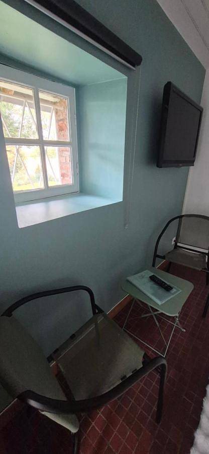 Gîte pour 2 personnes, avec vue sur le lac ainsi que jardin et vue, animaux acceptés à Saint-Vaury - 3