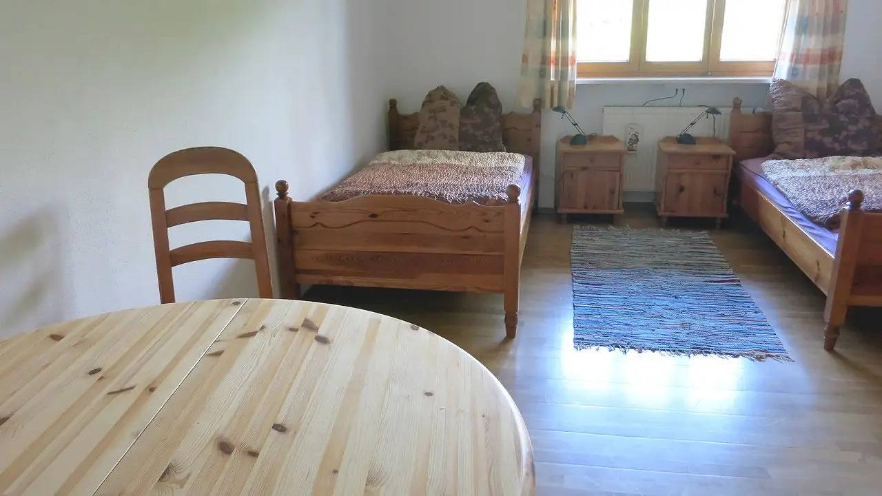 Ganze Ferienwohnung, Ferienwohnung für 6 Personen (75 m²) in Burgkirchen an der Alz in Burgkirchen an der Alz, Landkreis Altötting