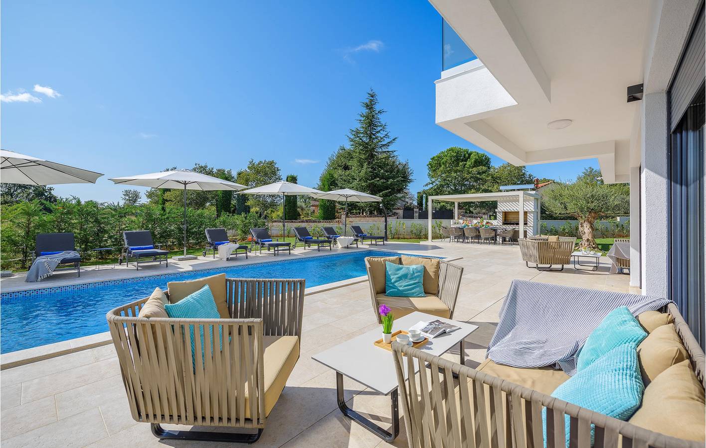 Holiday home for 8 people with terrace in Grad Poreč, Porec region