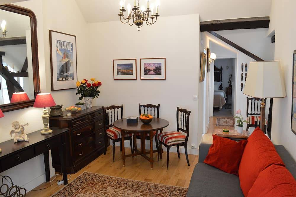 Appartement entier, Charmant Appartement Au Coeur De Paris Marais - 1 Br. 4 personnes Air Conditionné in Paris 4e Arrondissement, Paris