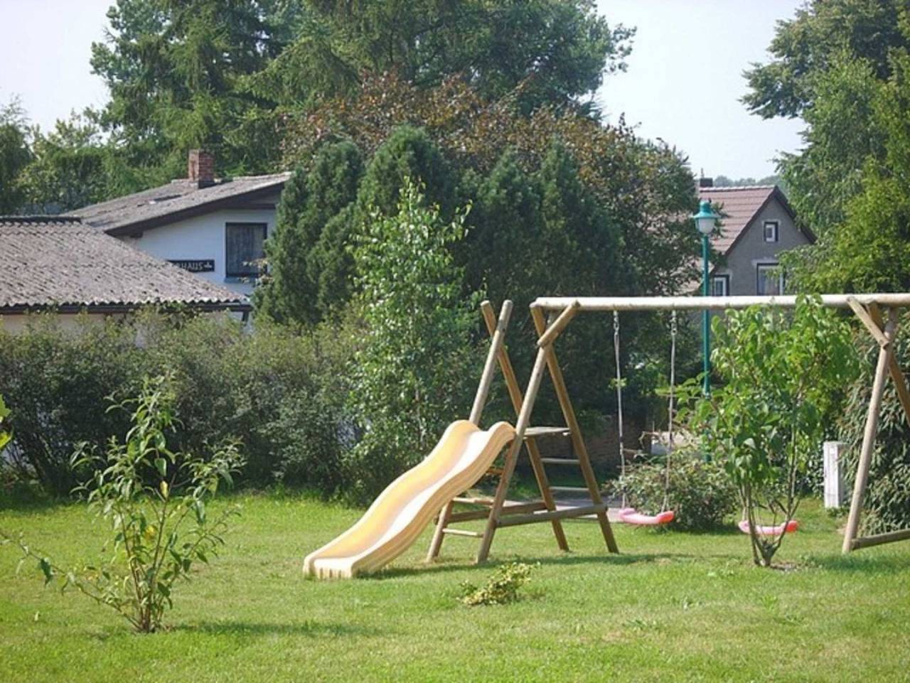 Ganze Ferienwohnung, Landhaus Storchenblick****  We-20160 - Ferienwohnung 1 (Eg) in Putbus, Rügen