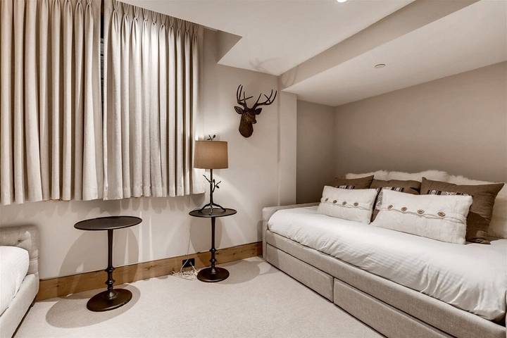 Chalet for 16 people, with hot tub and balcony, with pets in Vail