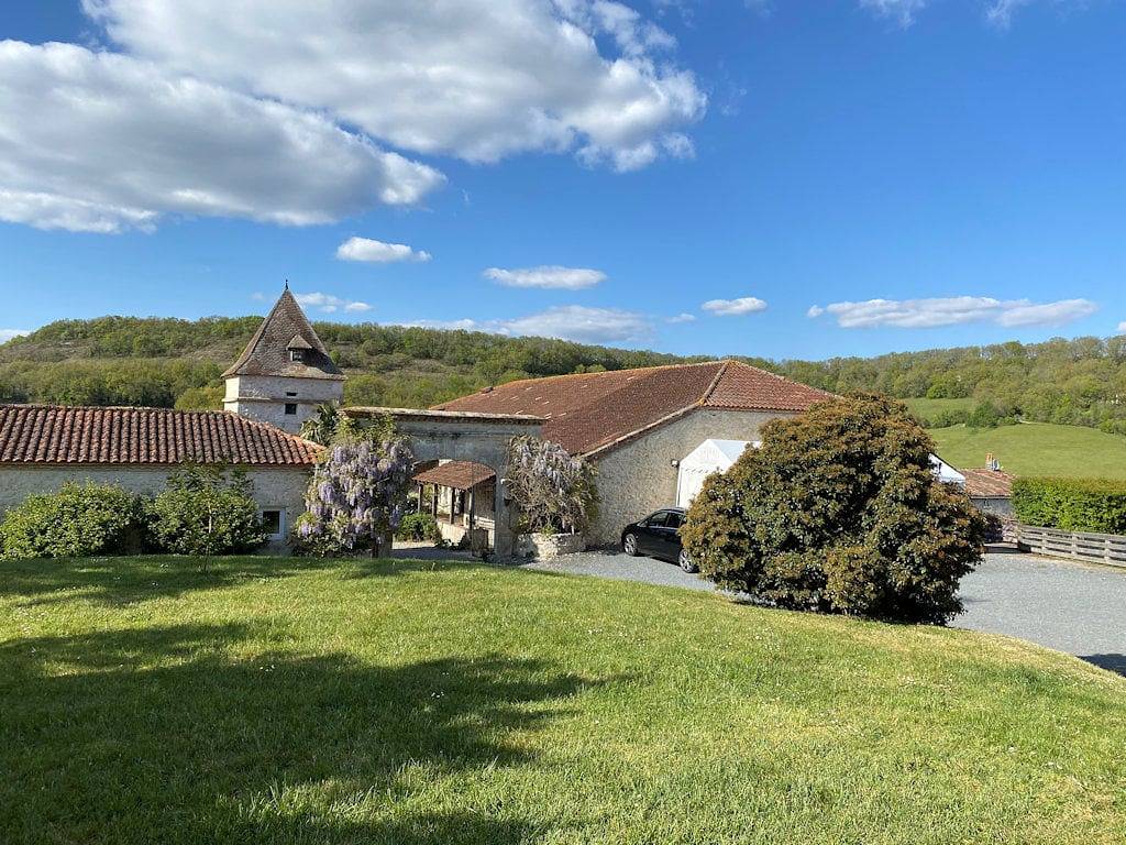 Chambre d'hôte au Domaine de Villot - Chambre La Colombe in Sainte-Colombe-de-Villeneuve, Quercy
