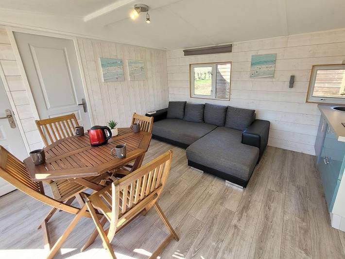 Mobil home pour 4 personnes, avec bassin pour enfant dans Venise Verte - 4