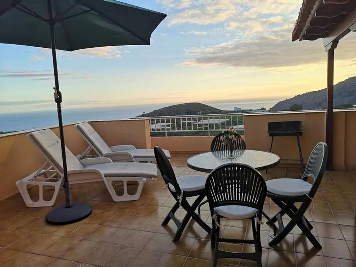 Apartamento para 3 personas, con terraza y vistas, Se admiten mascotas en Los Llanos