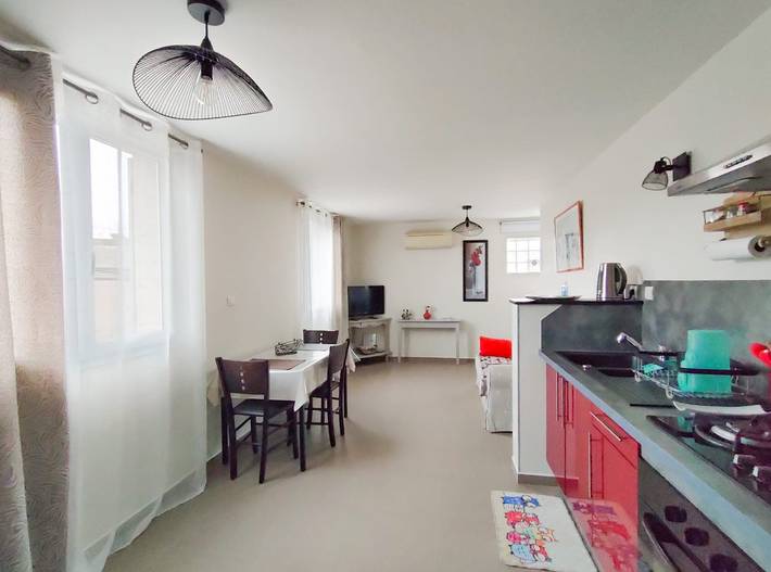 Gîte pour 2 personnes, avec jardin à Le Thor - 4