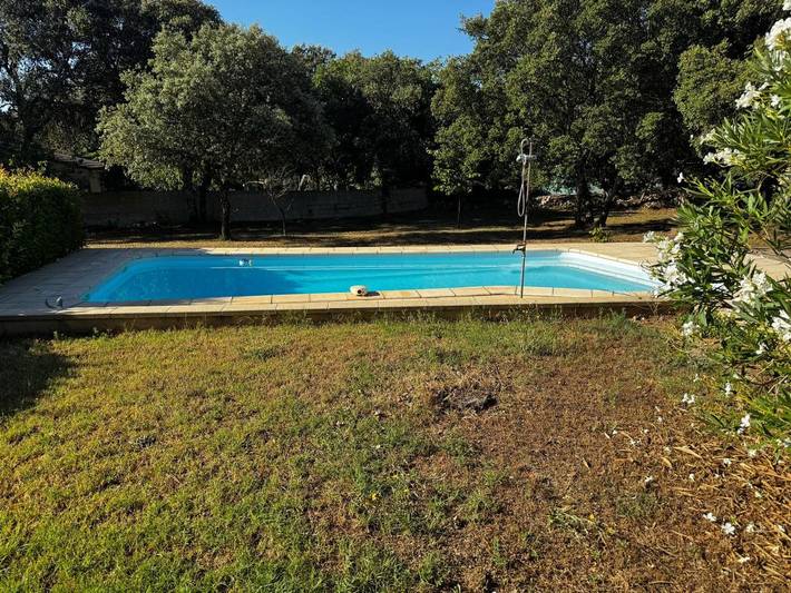 Location de vacances pour 4 personnes, avec piscine ainsi que terrasse et jardin à Garrigues-Sainte-Eulalie - 2
