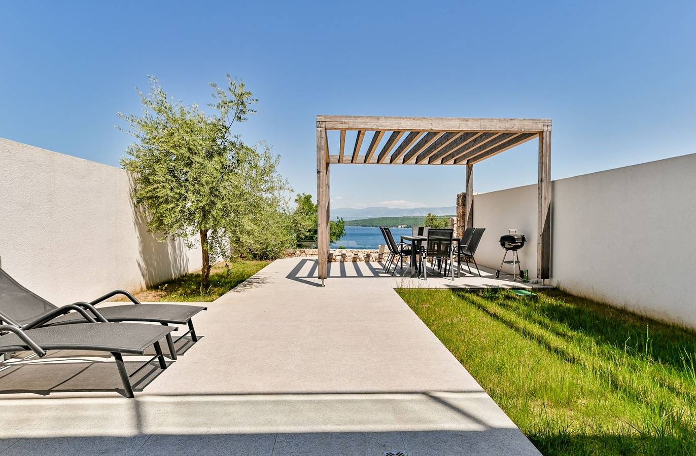 Ganze Wohnung, Modernes Deluxe Apartment mit Meerblick in Zidarici, Krk