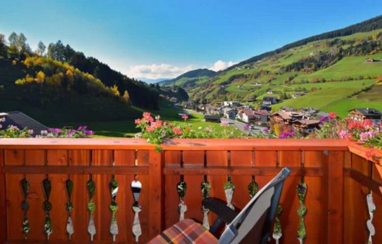 Gîte pour 5 personnes, avec jardin, animaux acceptés à Funes - 2