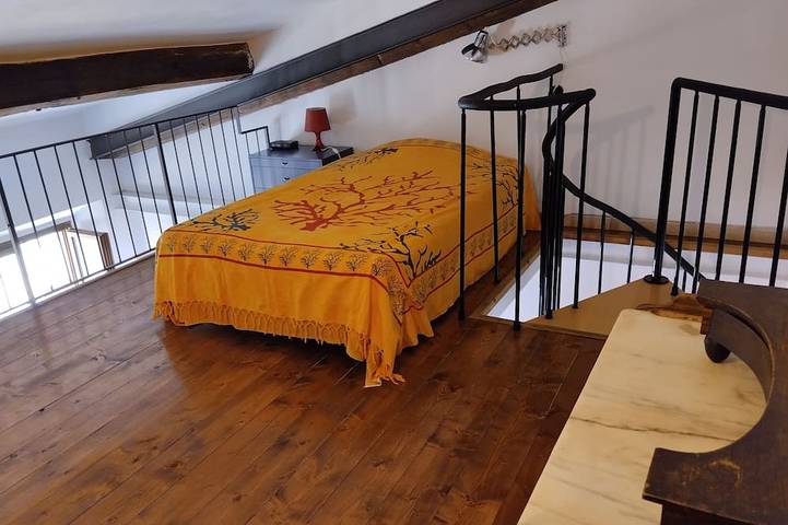 Ganze Wohnung, Cosy 1/2 mile to sea in Livorno, Etruskische Küste