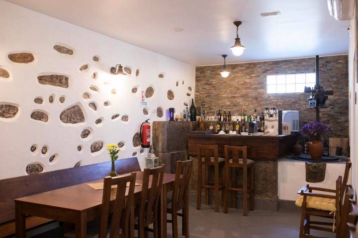 Maison d’hôte pour 6 personnes, avec piscine ainsi que vue et jardin à Vila Nova de Gaia - 4